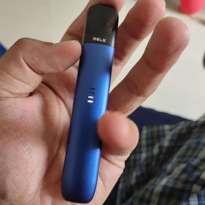 悦刻幻影一抽呼吸灯就闪红灯是怎么回事?(悦刻幻影不出烟,呼吸灯亮红灯怎么处理?)-电子烟品牌排行榜网